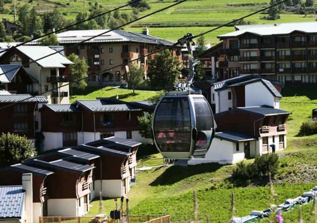 VVF Villages   Le Parc de la Vanoise   Val-Cenis Lanslevillard Extérieur photo